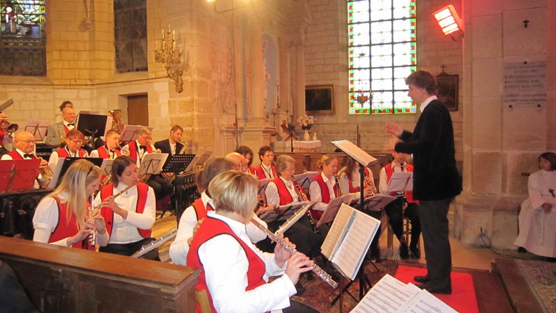 Cliquez pour agrandir Sainte C�cile 2010 harmonie Saint Germain